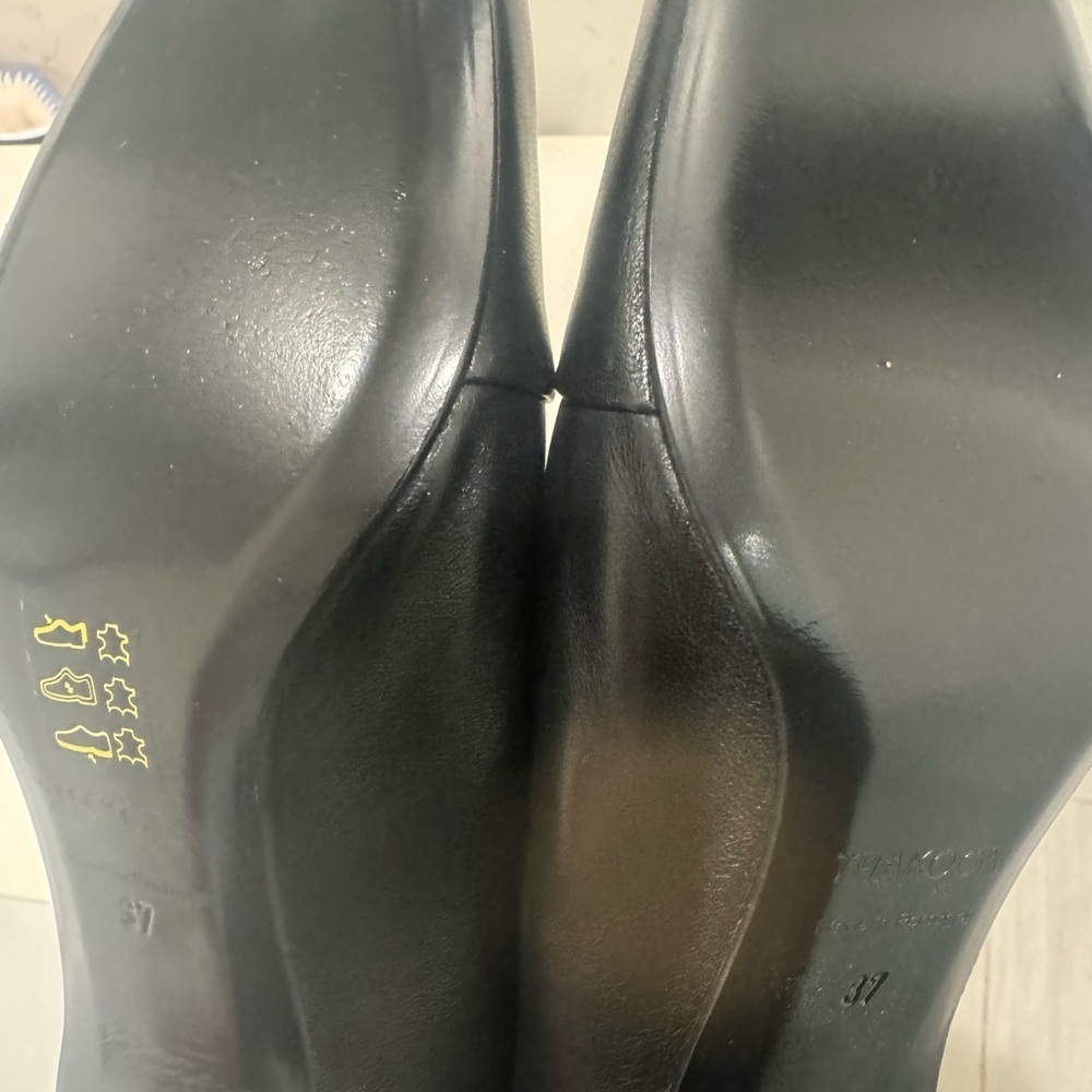 Thakoon Genuine Leather Kitten Mule. Black.  New with Box - Picture 8 of 9